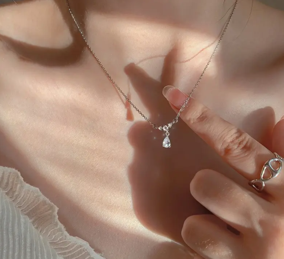 14K Gold Plated Water Drop Pendant Necklace