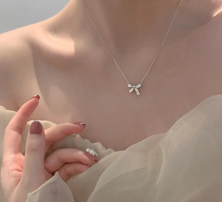 14K Gold Plated Bow Knot Pendant Necklace with Crystal Rhinestone
