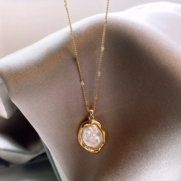 14K Gold & Rhodium Plated Pearl Pendant Necklace