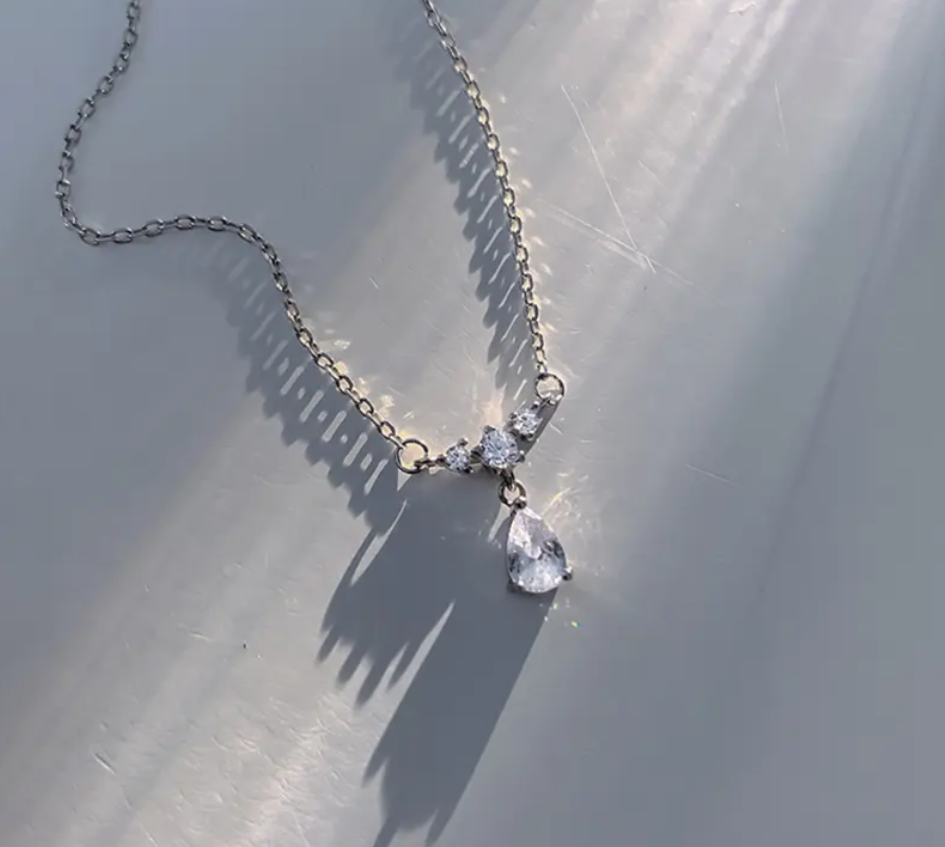 14K Gold Plated Water Drop Pendant Necklace