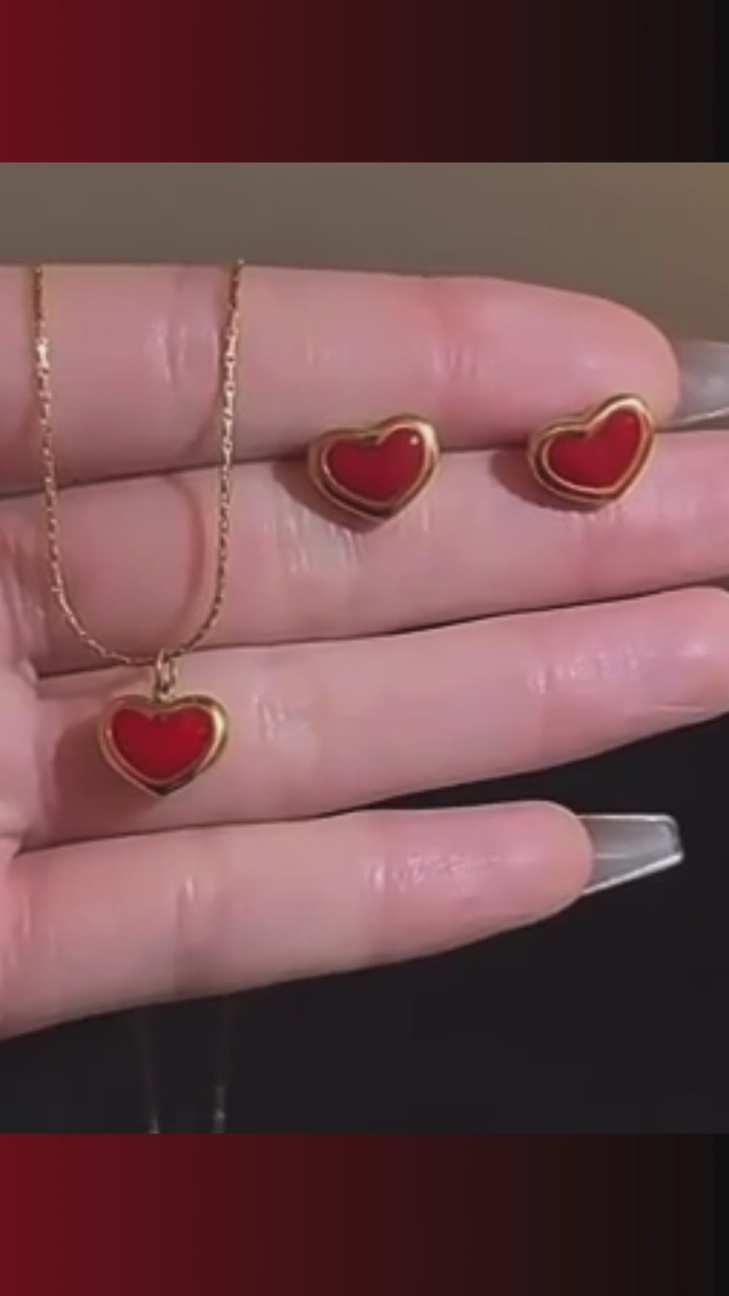 Elegant Heart Pendant Necklace