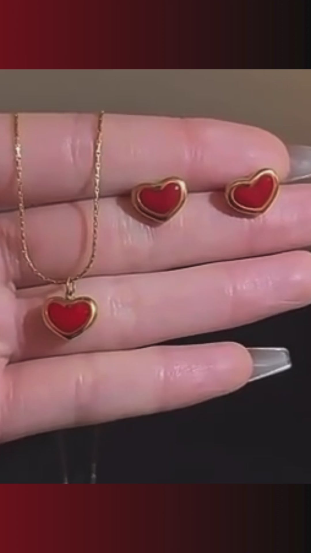 Elegant Heart Pendant Necklace